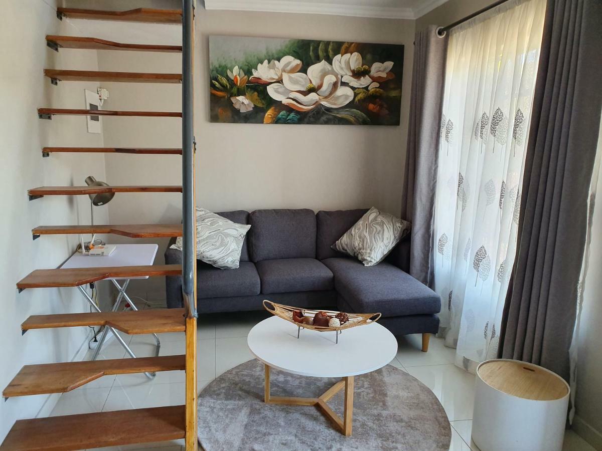 Melville Mews-2- Auckland Park Appartement *